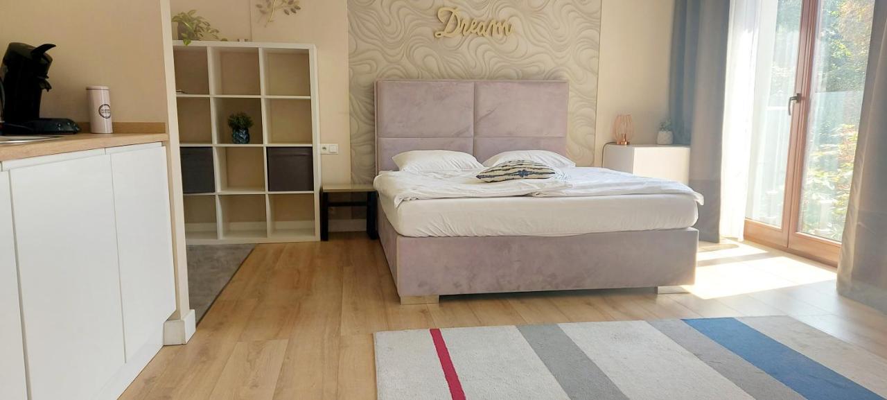 L&L Apartment Old Town بوزنان المظهر الخارجي الصورة